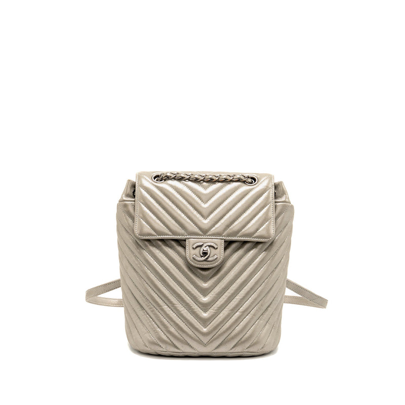 CHANEL SMALL URBAN SPIRIT BACKPACK CHEVRON CALFSKIN IRIDESCENT LIGHT GREY RUTHENIUM HARDWARE