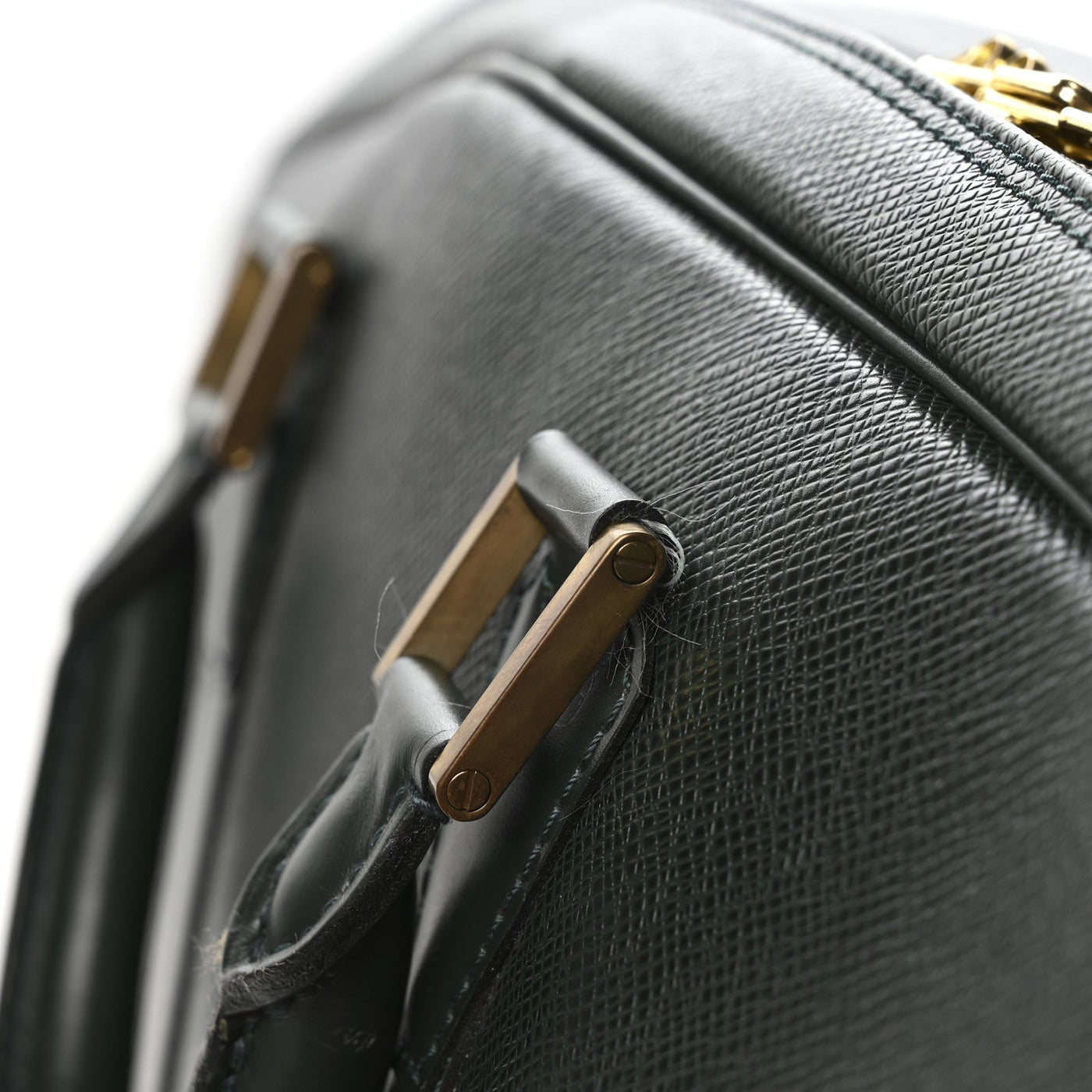 LOUIS VUITTON TAIGA HELANGA 1 POCHE EPICEA