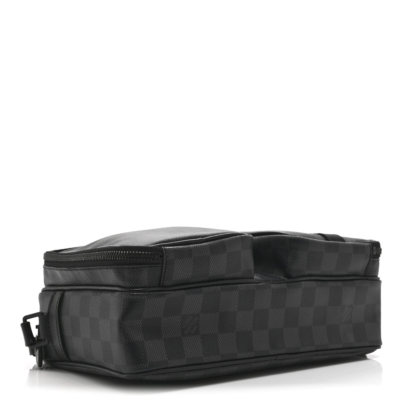 LOUIS VUITTON DAMIER GRAPHITE UTILITY MESSENGER