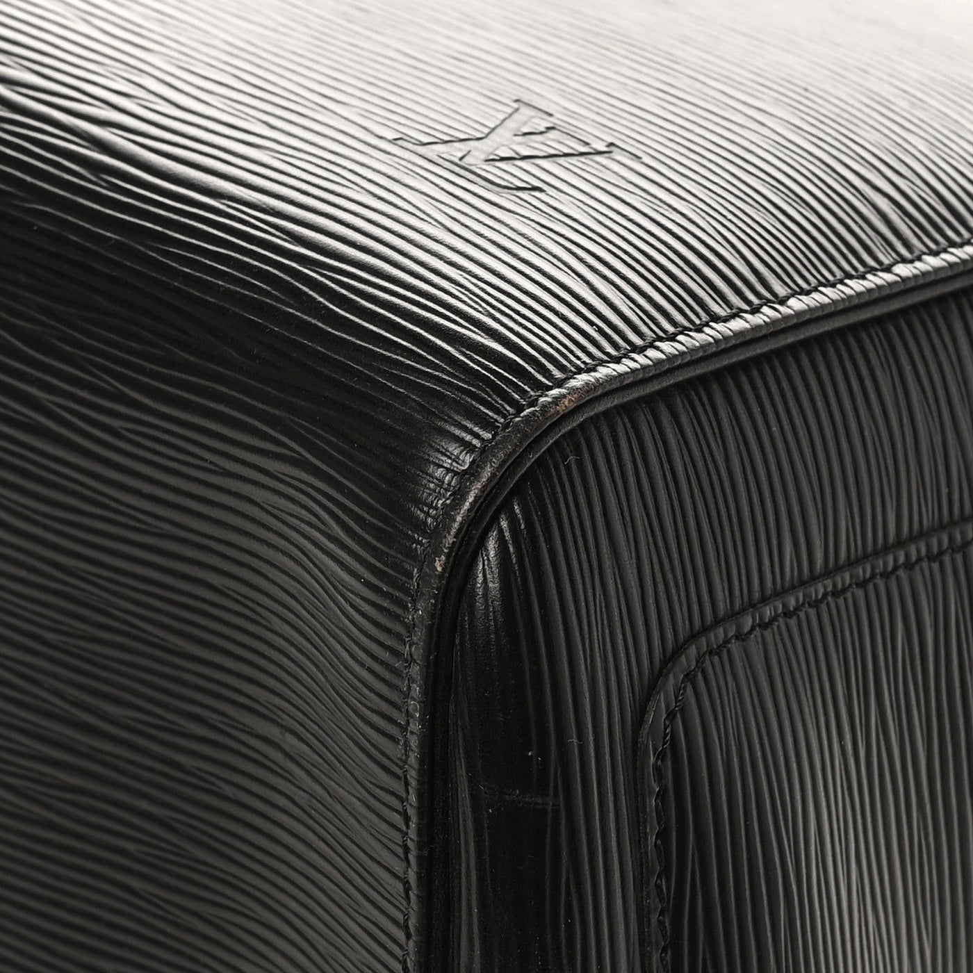 LOUIS VUITTON EPI KEEPALL 55 BLACK