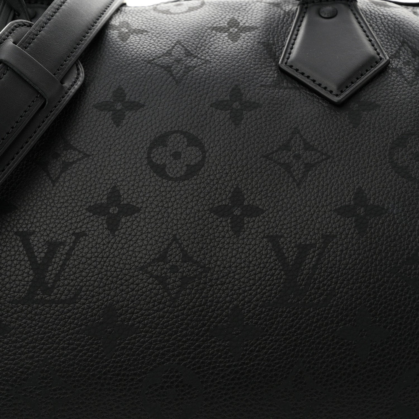 LOUIS VUITTON CALFSKIN MONOGRAM SPEEDY P9 BANDOULIERE 40 ULTRA BLACK