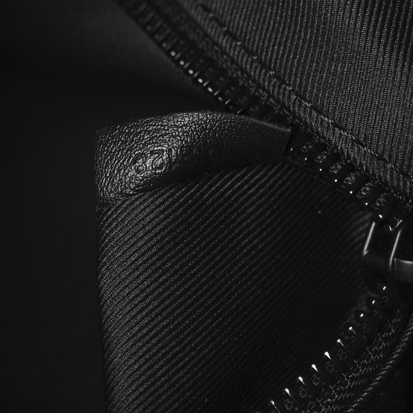 LOUIS VUITTON MONOGRAM ECLIPSE GLAZE KEEPALL BANDOULIERE 50