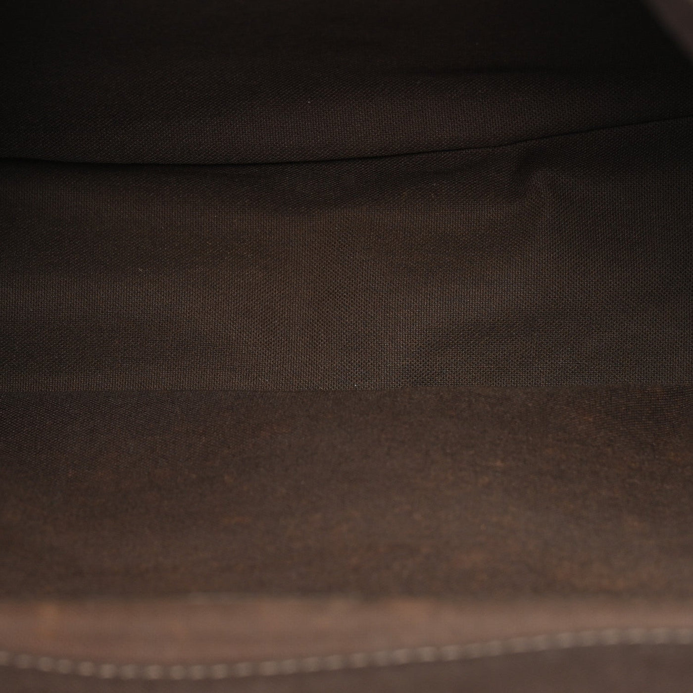 LOUIS VUITTON TAIGA ANDREI MESSENGER BAG GRIZZLI
