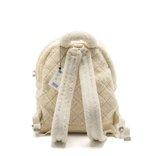 CHANEL 19B BACKPACK SHEARLING WHITE/MULTICOLOUR SHW
