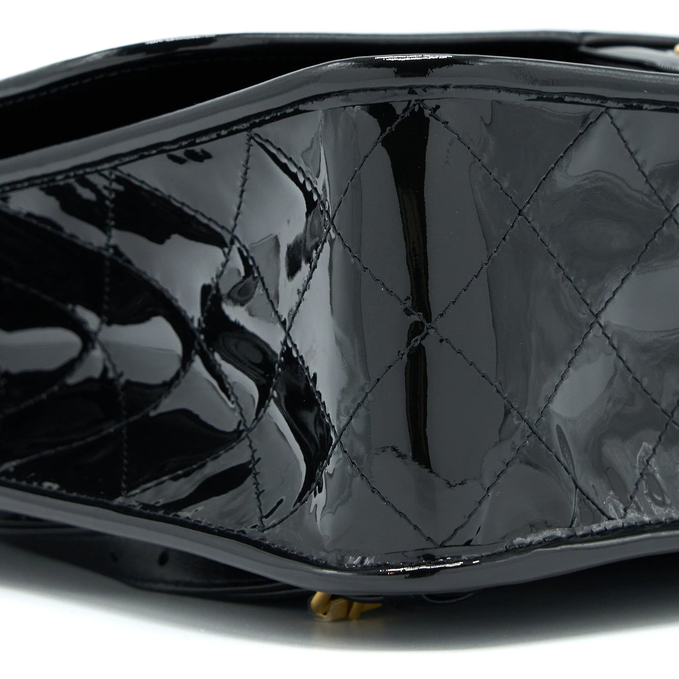 CHANEL 22K LARGE BACKPACK PATENT BLACK BRUSHED GHW (MICROCHIP)