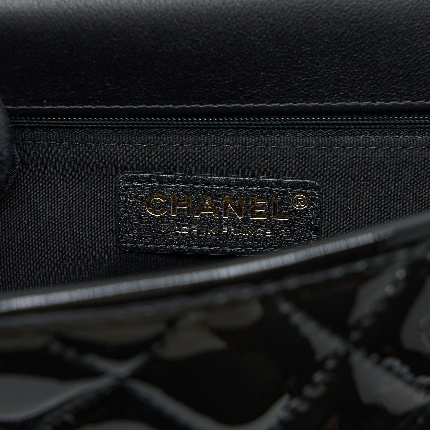 CHANEL 22K LARGE BACKPACK PATENT BLACK BRUSHED GHW (MICROCHIP)