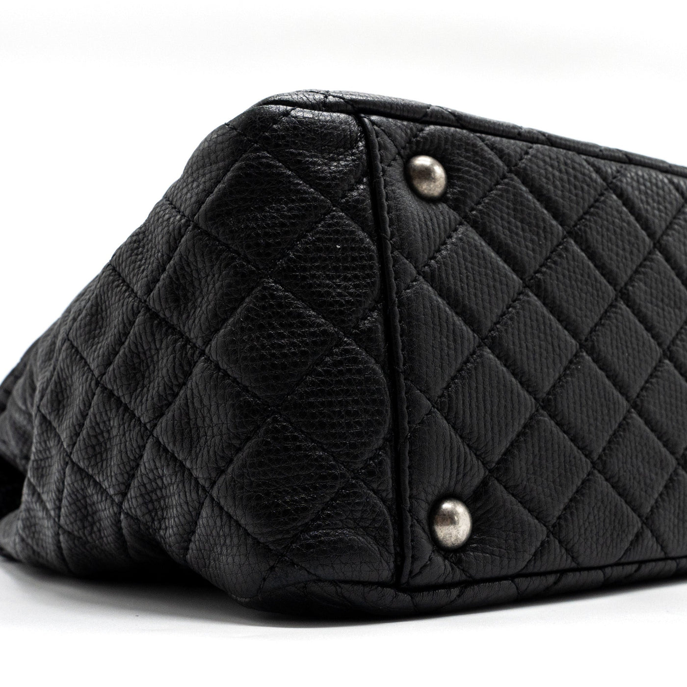 CHANEL XXL CLASSIC TRAVEL FLAP CALFSKIN BLACK RUTHENIUM HARDWARE