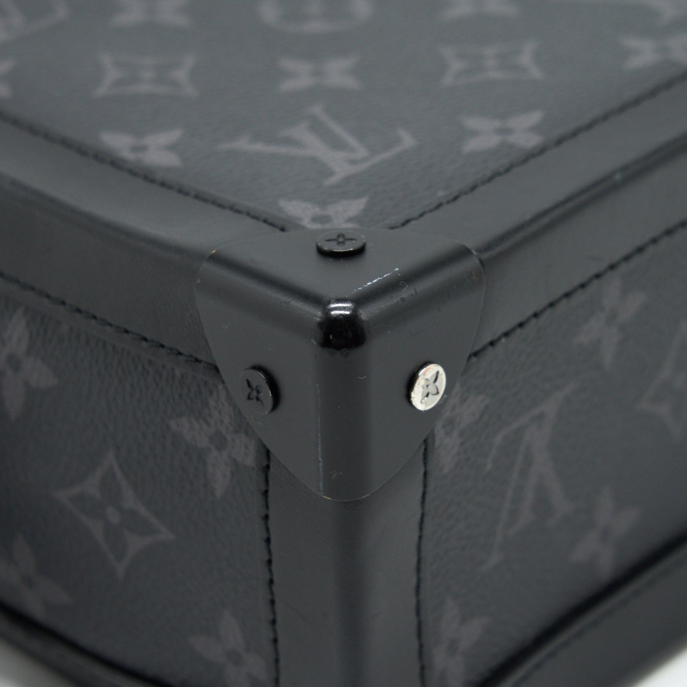 LOUIS VUITTON SOFT TRUNK BLACK MONOGRAM M44730