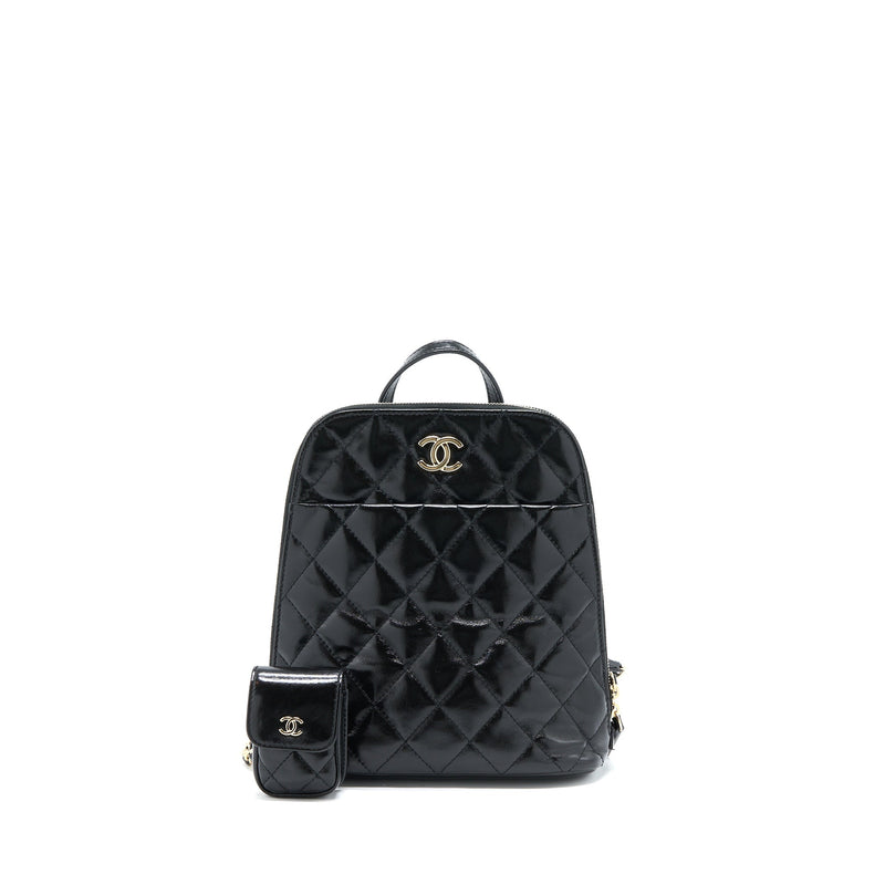 CHANEL 22A QUILTED BACKPACK SHINY CALFSKIN BLACK LGHW (MICROCHIP)