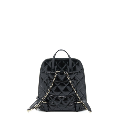 CHANEL 22A QUILTED BACKPACK SHINY CALFSKIN BLACK LGHW (MICROCHIP)