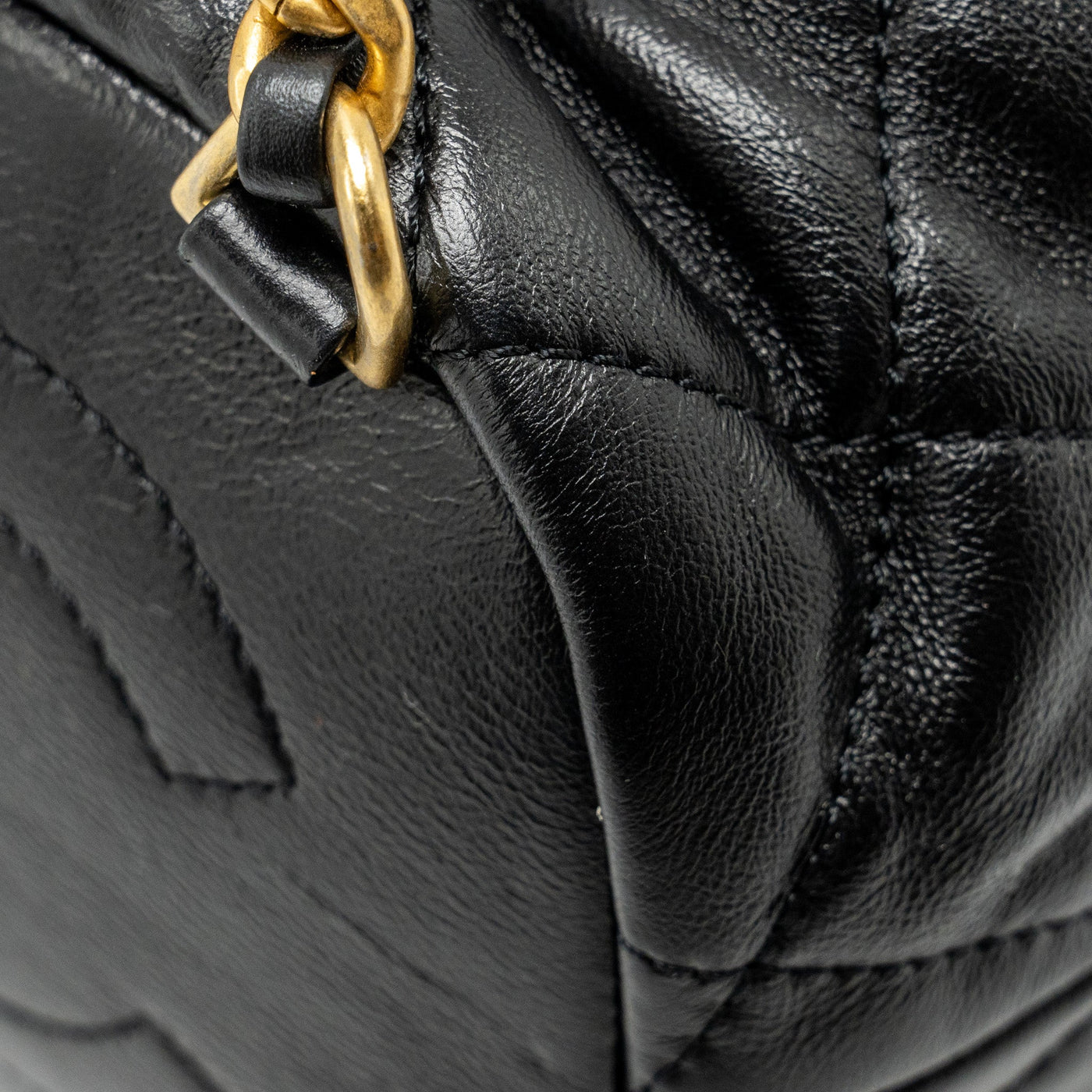 CHANEL 22S CANDY CHAINS MINI BUCKET BACKPACK LAMBSKIN BLACK GHW (MICROCHIP)
