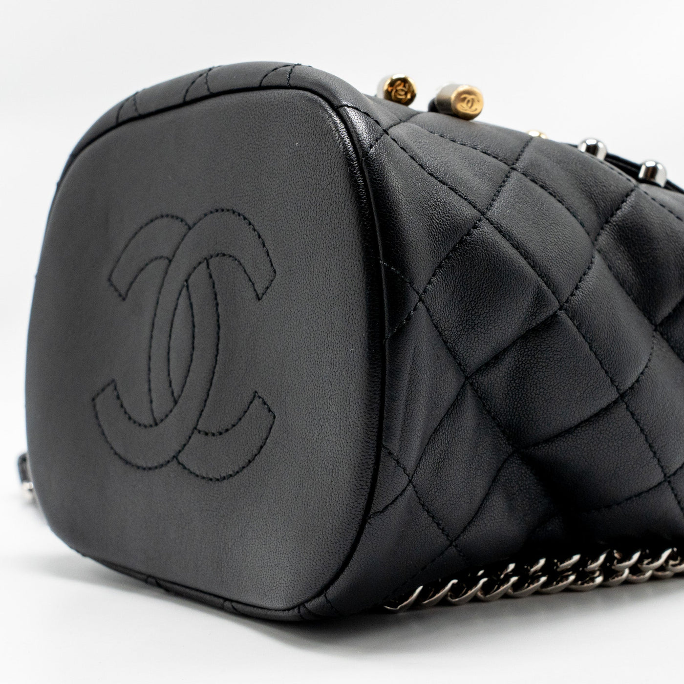 CHANEL QUILTED METALLIC BUBBLE BACKPACK LAMBSKIN BLACK MULTICOLOUR HARDWARE