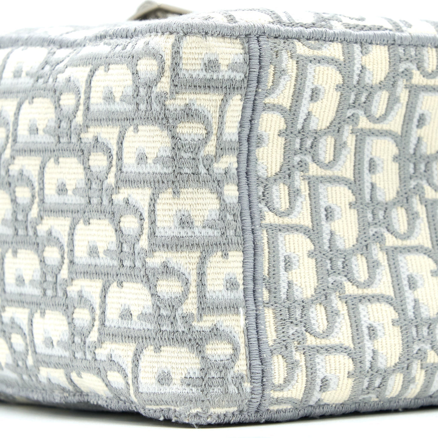 DIOR DIORCAMP MESSENGER BAG OBLIQUE EMBROIDERY LIGHT GREY SHW