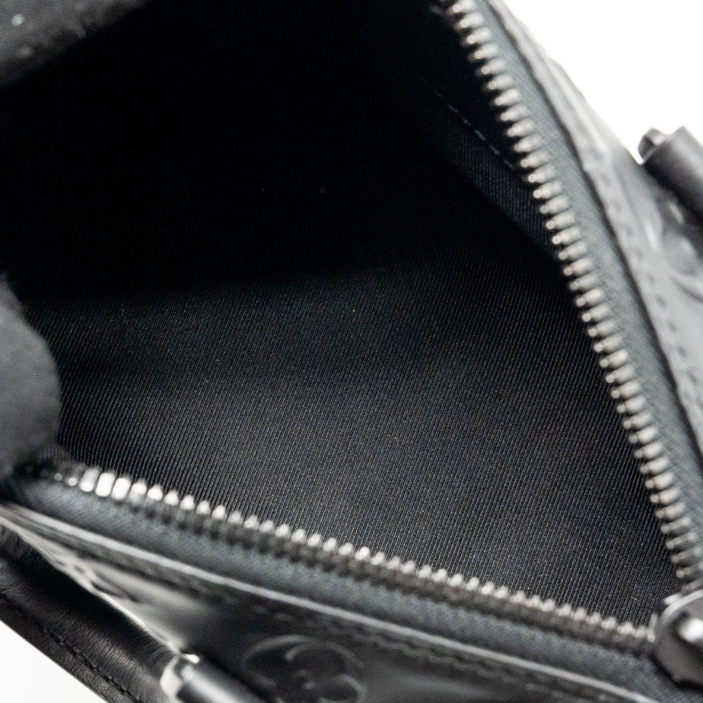 LOUIS VUITTON KEEPALL XS MONOGRAM SEAL COWHIDE LEATHER SO BLACK