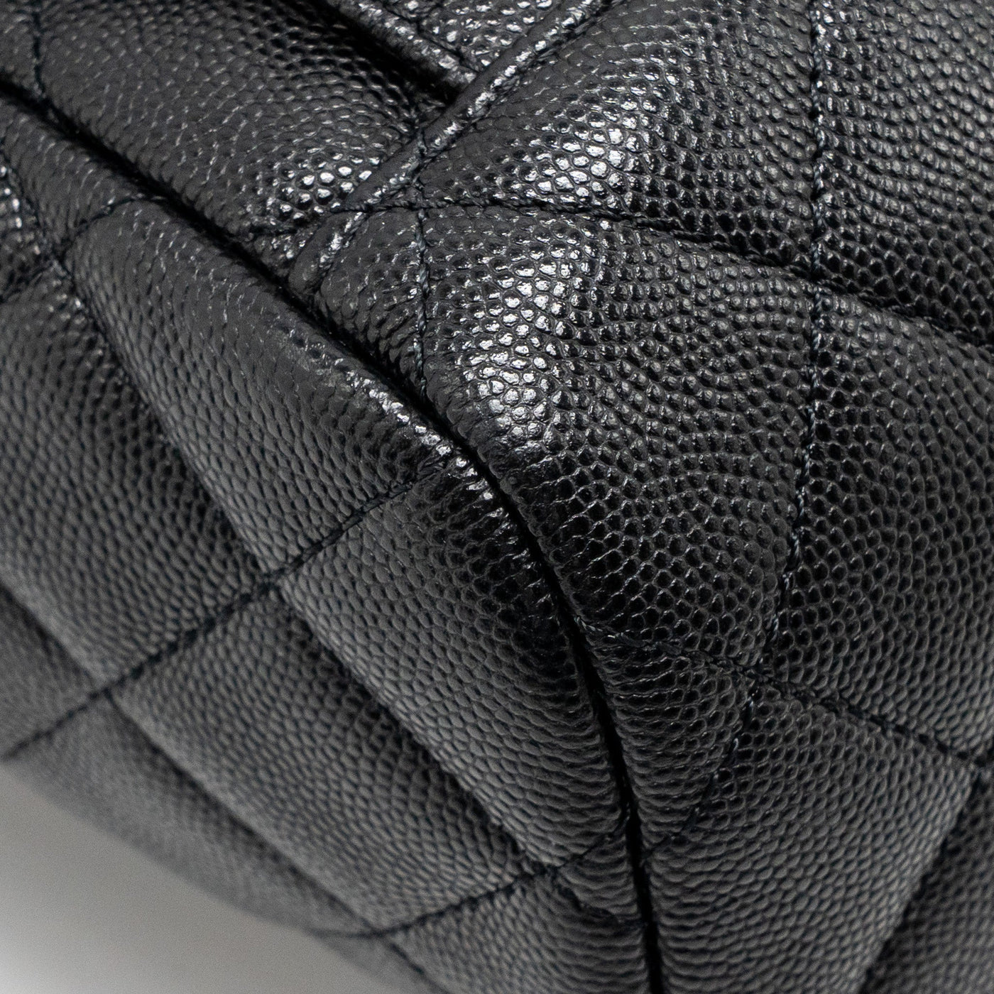 CHANEL QUILTED MINI BACKPACK CAVIAR BLACK LGHW (MICROCHIP)