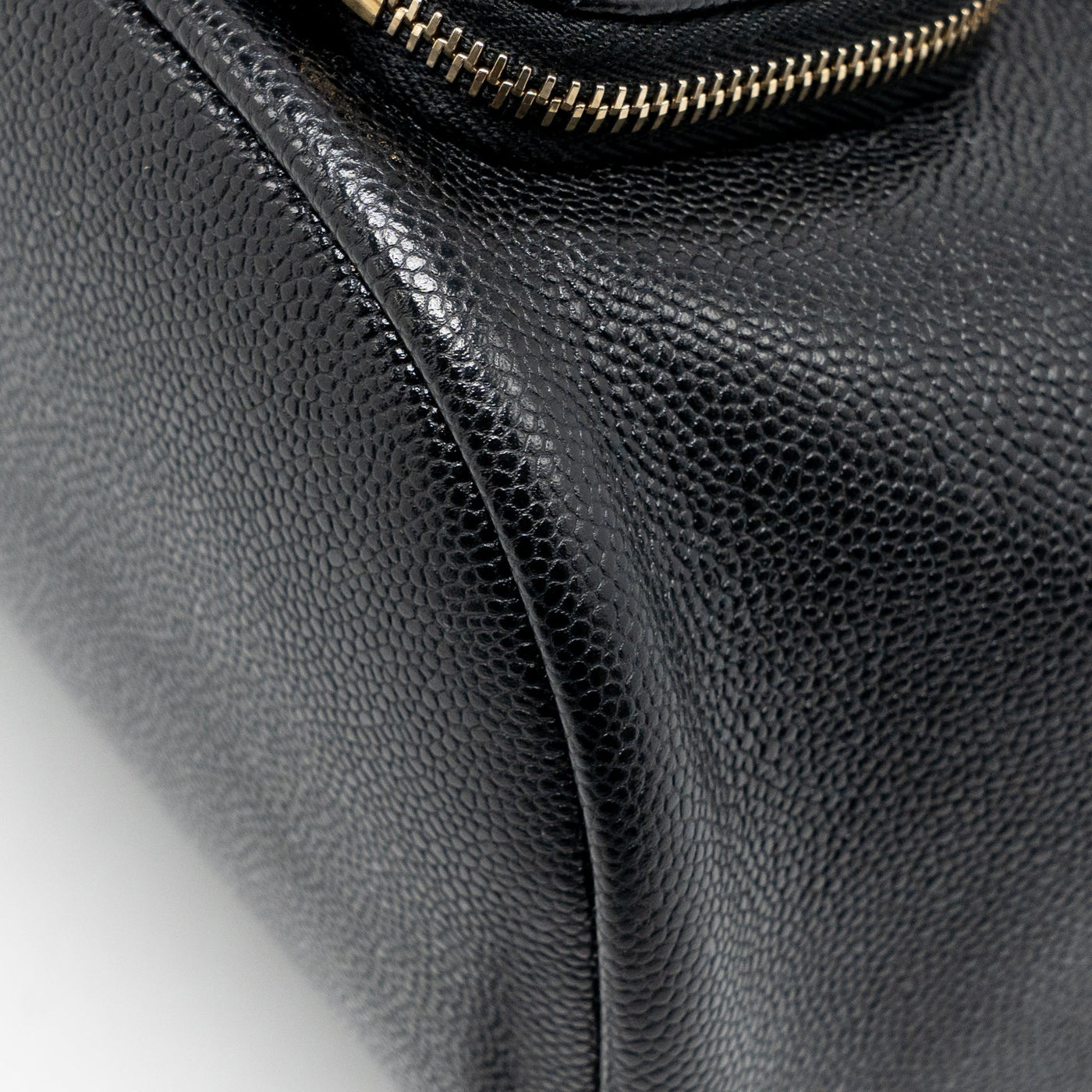 CHANEL AFFINITY BACKPACK CAVIAR BLACK LGHW (MICROCHIP)