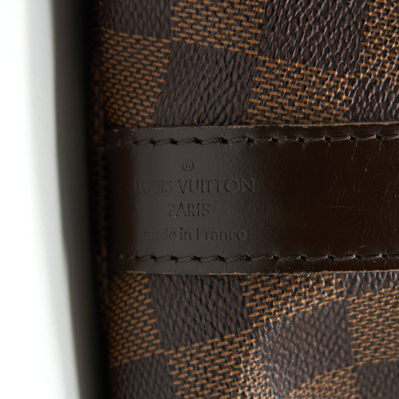 LOUIS VUITTON DAMIER EBENE LUGGAGE BAG