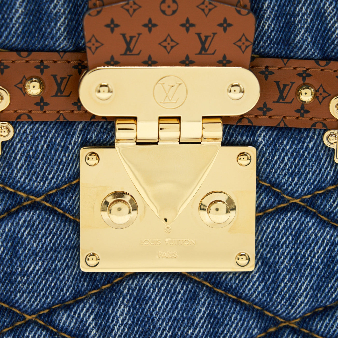 LOUIS VUITTON TRUNK CLUTCH MALLETAGE DENIM WITH MONOGRAM LEATHER