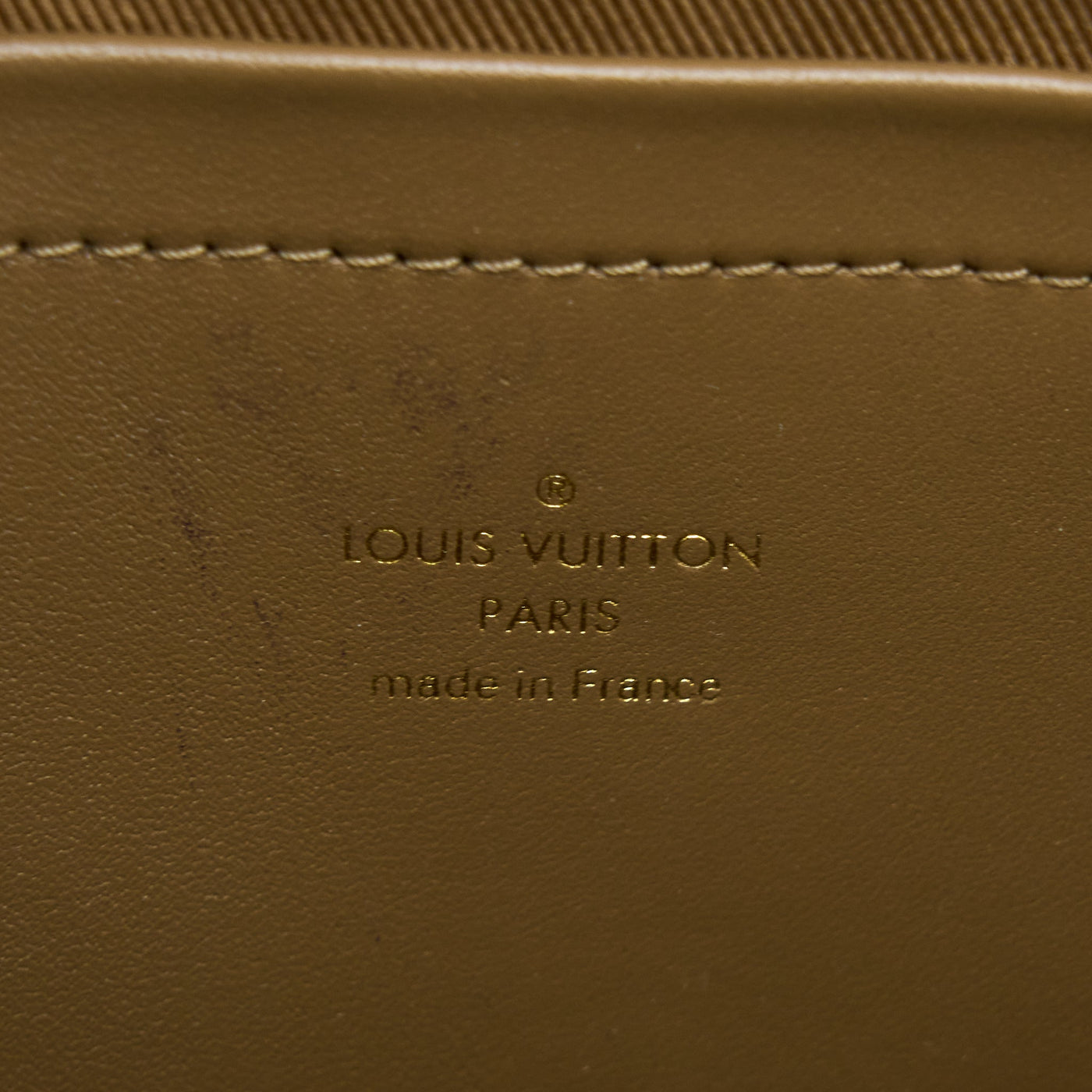 LOUIS VUITTON UTILITY CROSSBODY BAG MONOGRAM CANVAS GHW