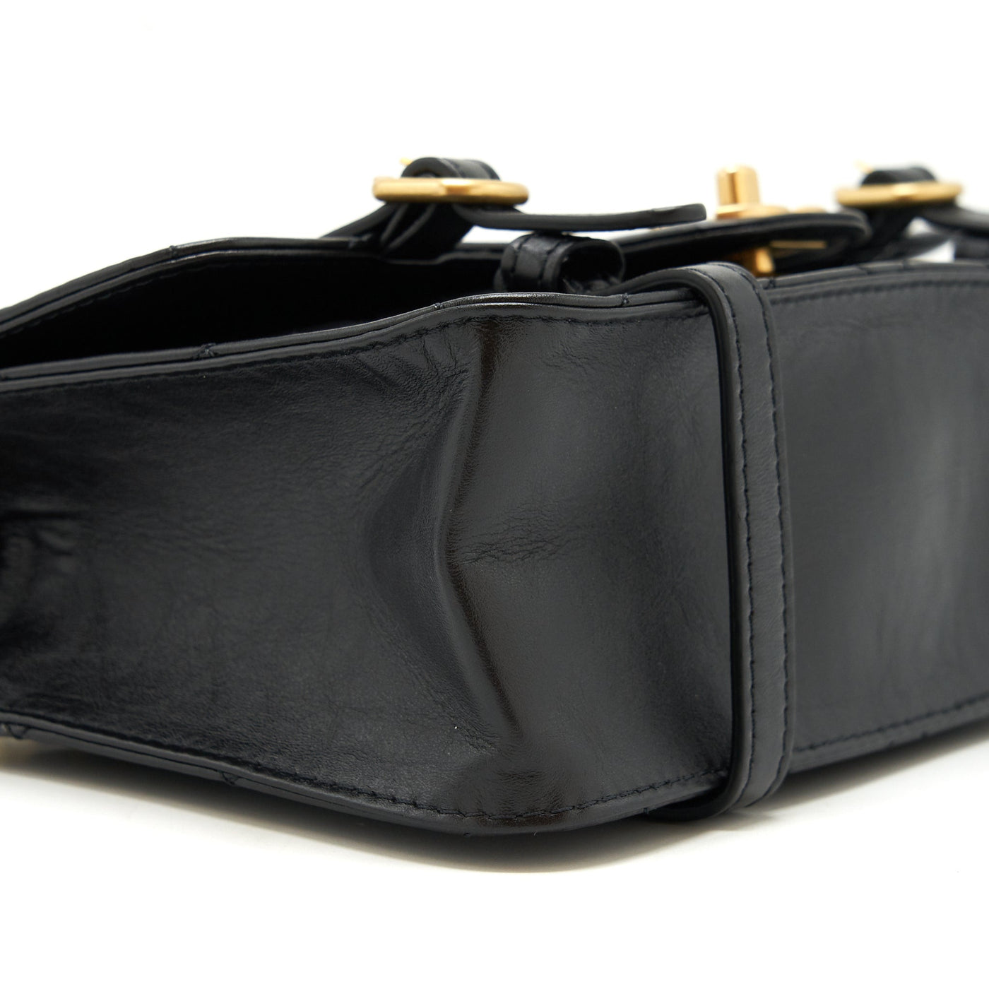 CHANEL 21B MESSENGER BAG CALFSKIN BLACK GHW