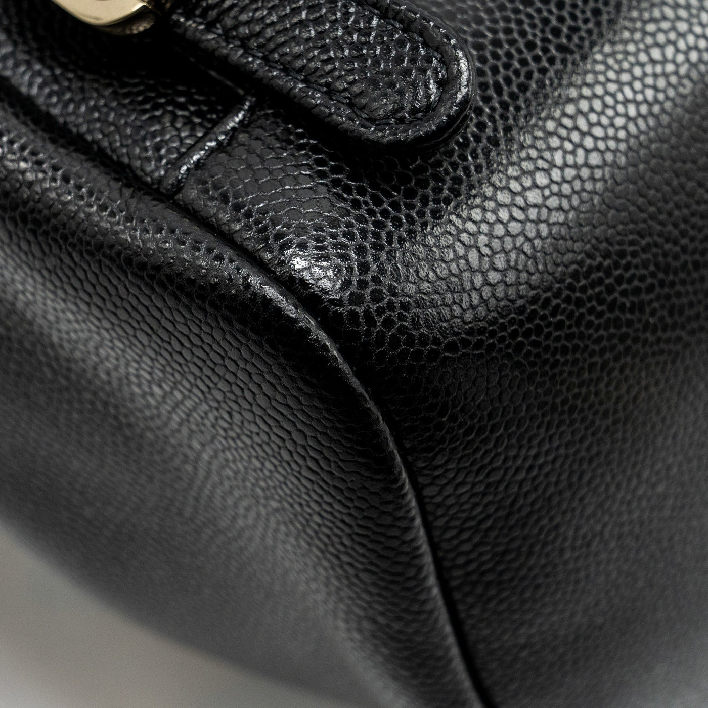 CHANEL AFFINITY BACKPACK CAVIAR BLACK LGHW (MICROCHIP)