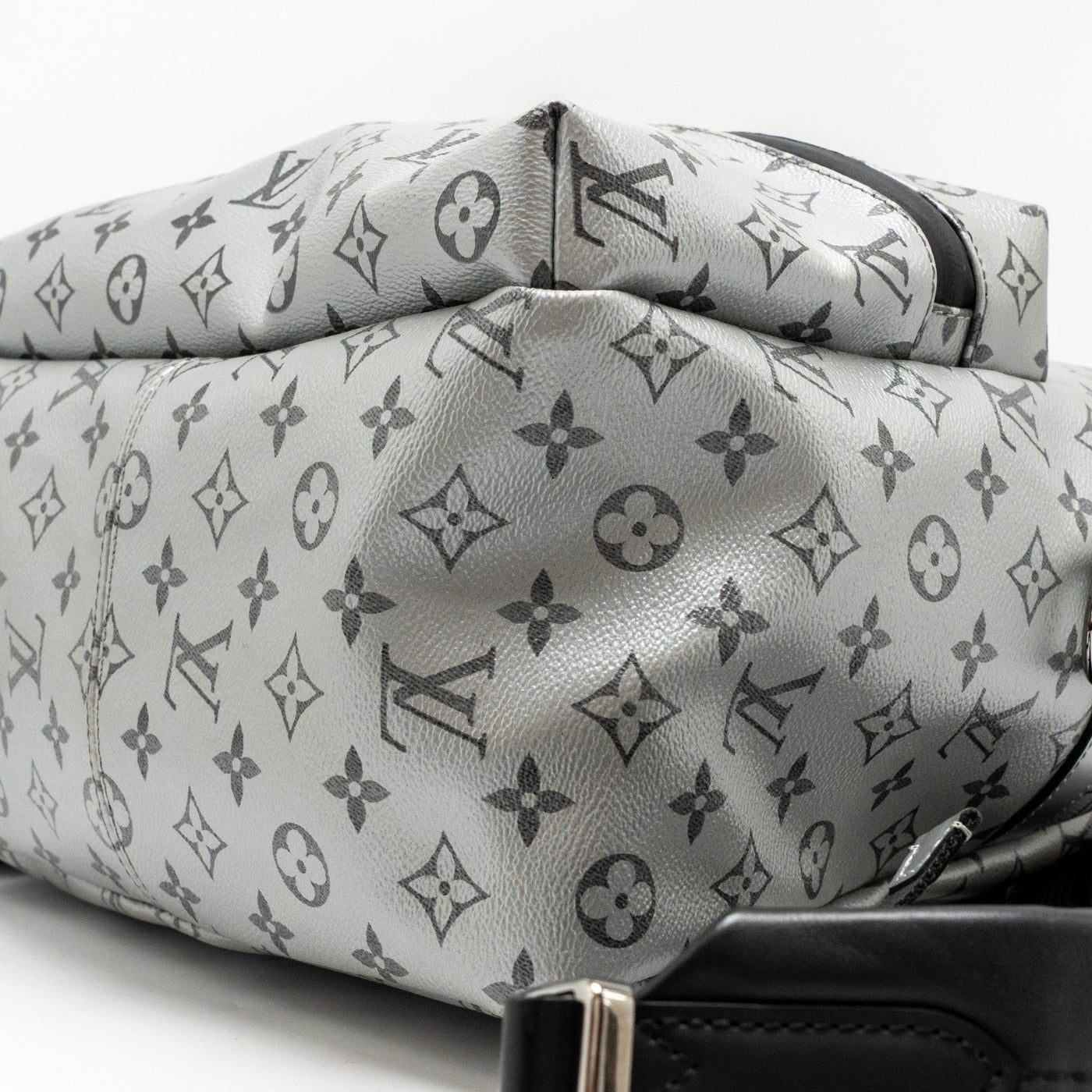 LOUIS VUITTON BACKPACK APOLLO MONOGRAM CANVAS SILVER / BLACK SHW