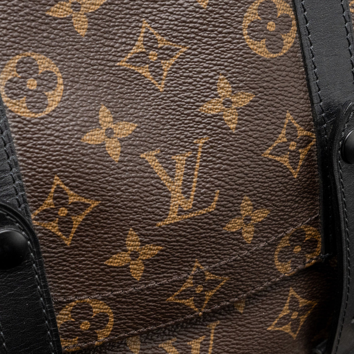 LOUIS VUITTON CHRISTOPHER BACKPACK MONOGRAM CANVAS/LEATHER SHW