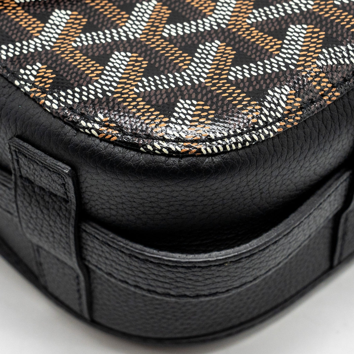 GOYARD BELVEDERE MM MESSENGER BAG GOYARDINE CANVAS/CALFSKIN BLACK SHW