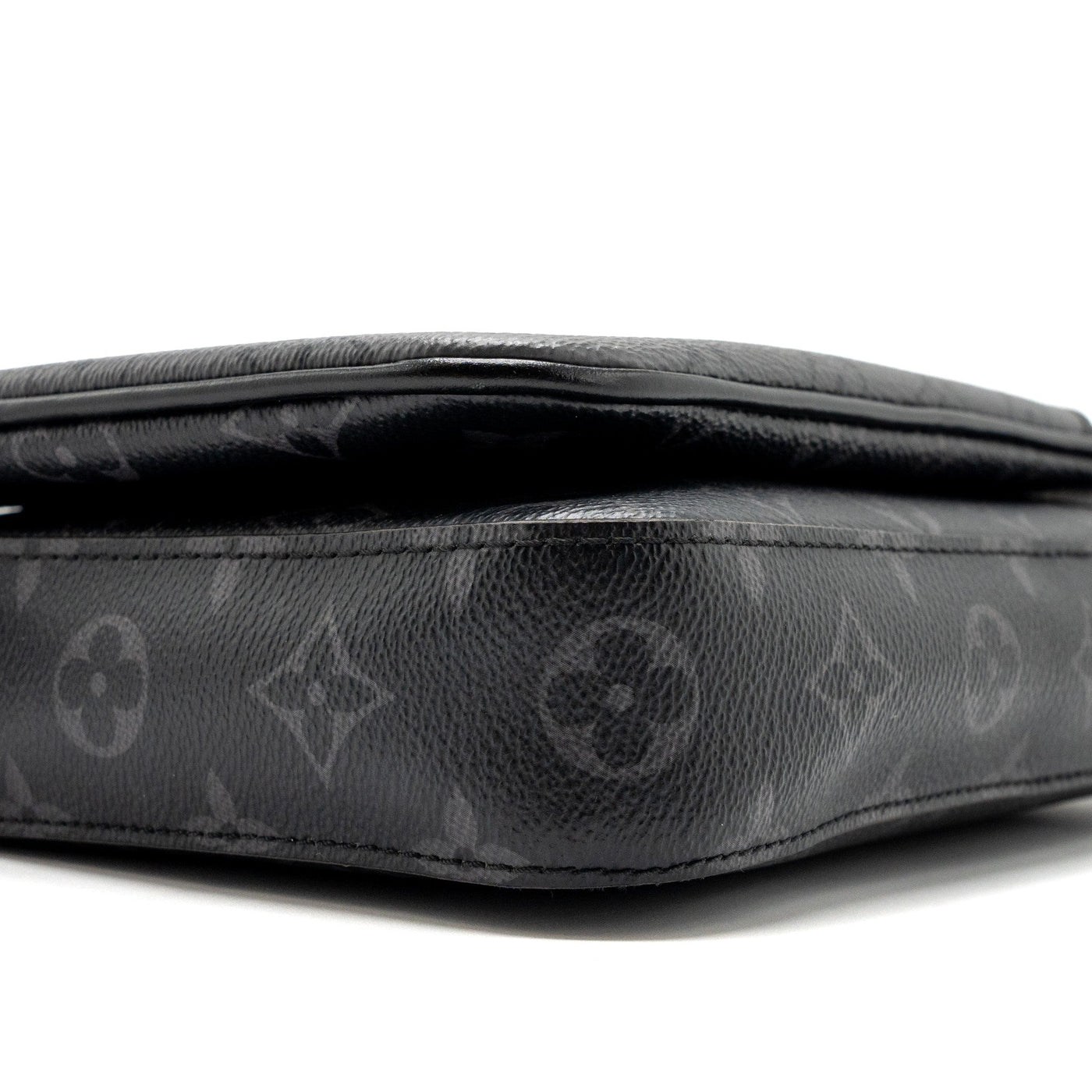 LOUIS VUITTON TRIO MESSENGER BAG MONOGRAM ECLIPSE SHW