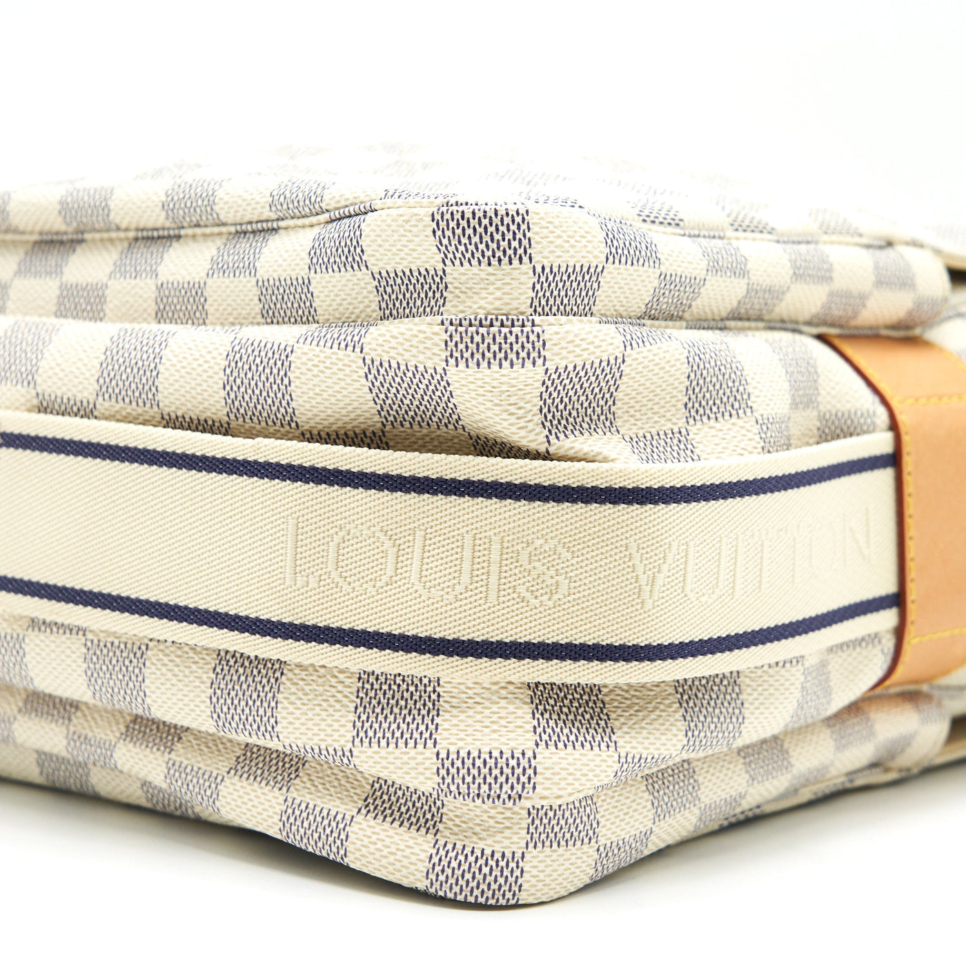 LOUIS VUITTON DAMIER AZUR CANVAS NAVIGLIO MESSENGER BAG
