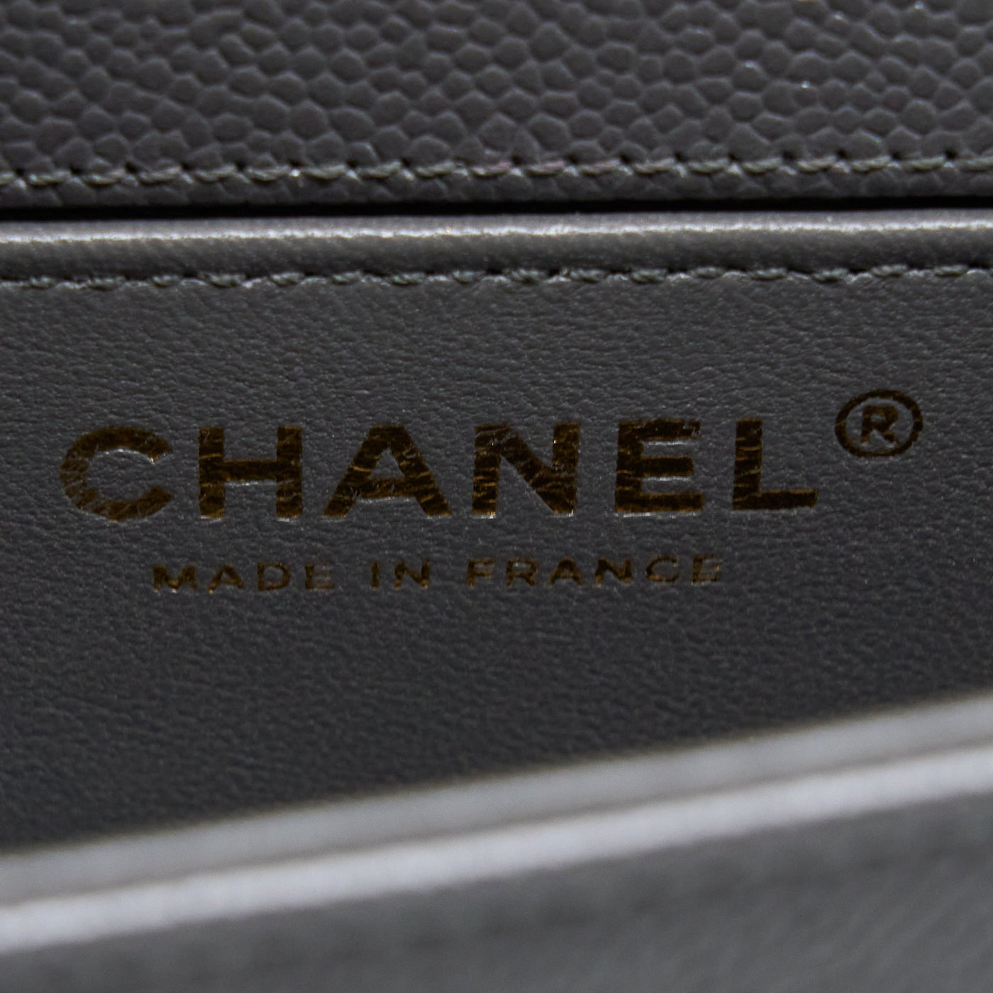 CHANEL 22A BOY MESSENGER BAG CAVIAR GREY GHW (MICROCHIP)
