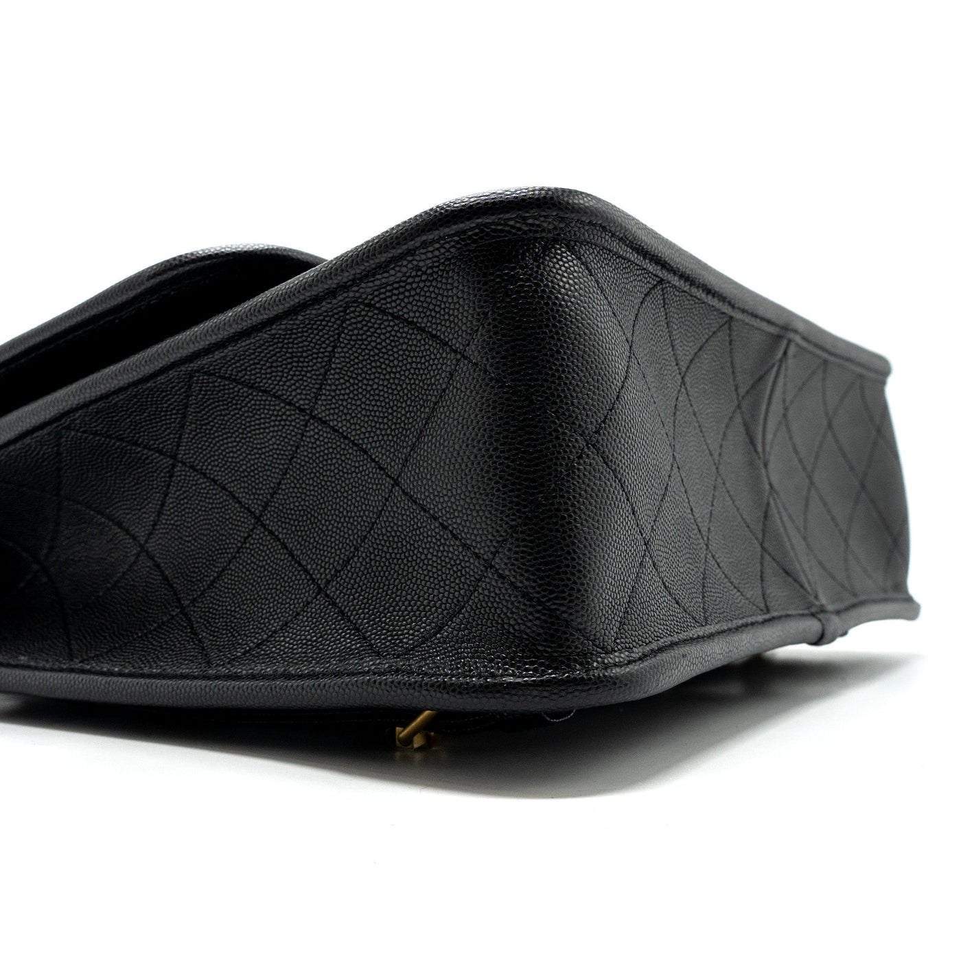 CHANEL 22K LARGE BACKPACK CAVIAR BLACK GHW(MICROCHIP)