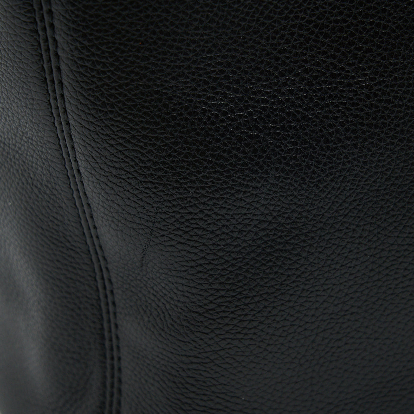 CHANEL CERF TOTE BAG GRAINED CALFSKIN BLACK GHW