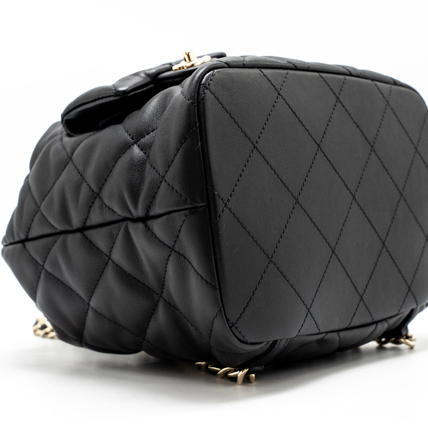 CHANEL DRAWSTRING TWO POCKETS BACKPACK CALFSKIN BLACK LGHW (MICROCHIP)