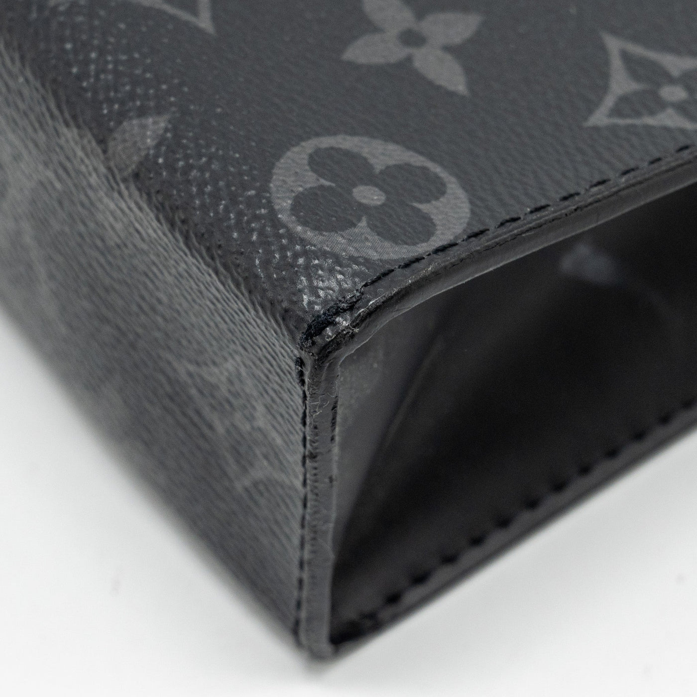 LOUIS VUITTON POCHETTE VOYAGE MONOGRAM CANVAS BLACK SHW