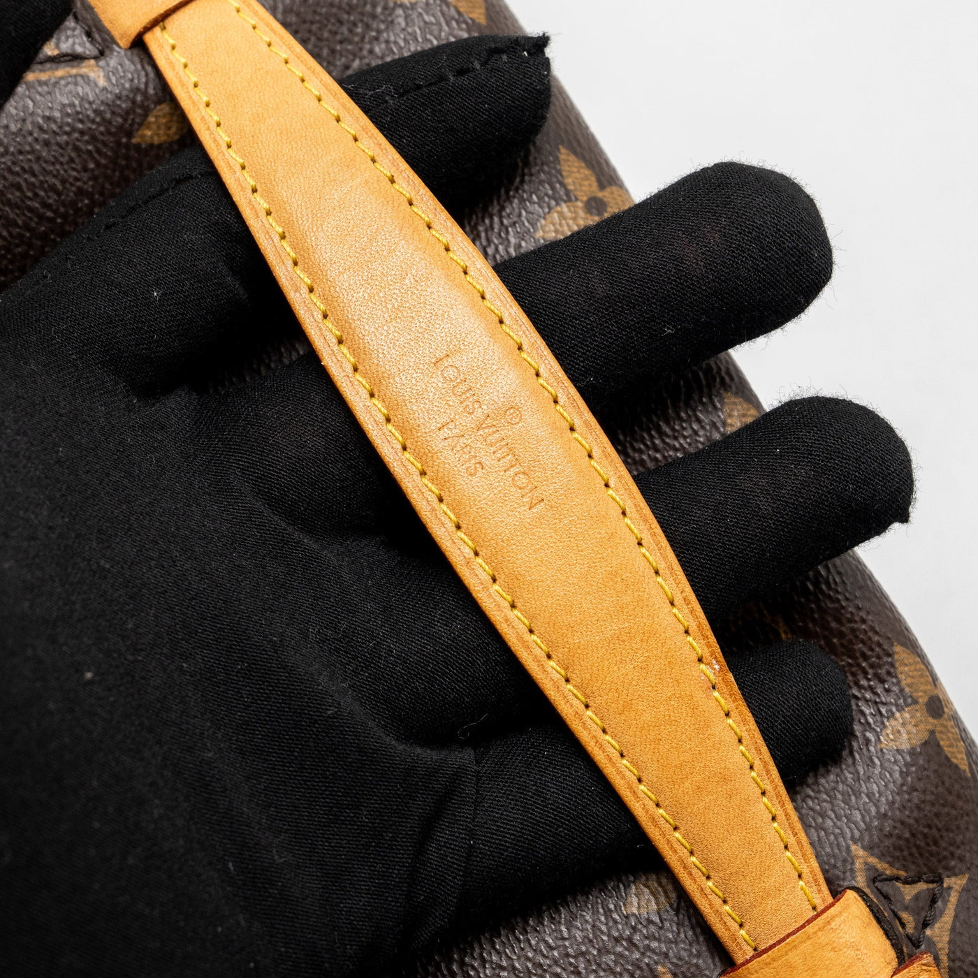 LOUIS VUITTON BUMBAG MONOGRAM CANVAS GHW