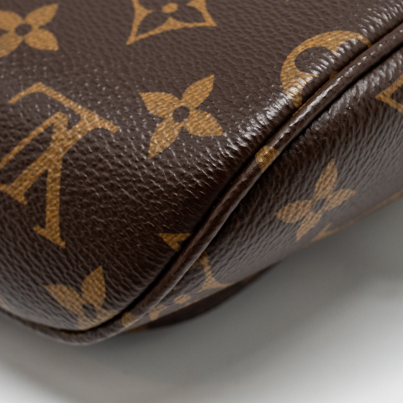 LOUIS VUITTON MINI BUMBAG MONOGRAM CANVAS GHW
