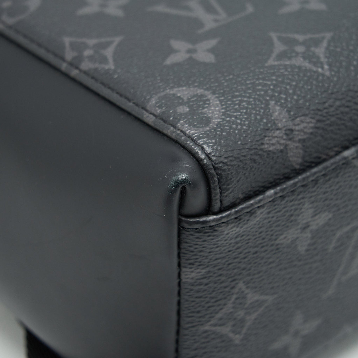LOUIS VUITTON MESSENGER PM VOYAGER MONOGRAM