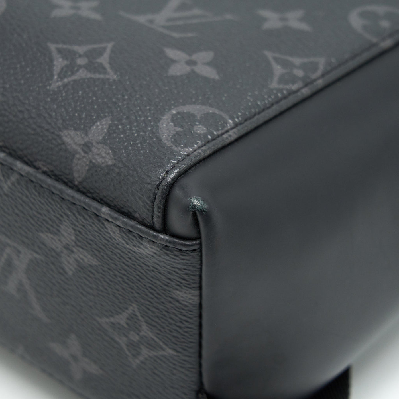 LOUIS VUITTON MESSENGER PM VOYAGER MONOGRAM