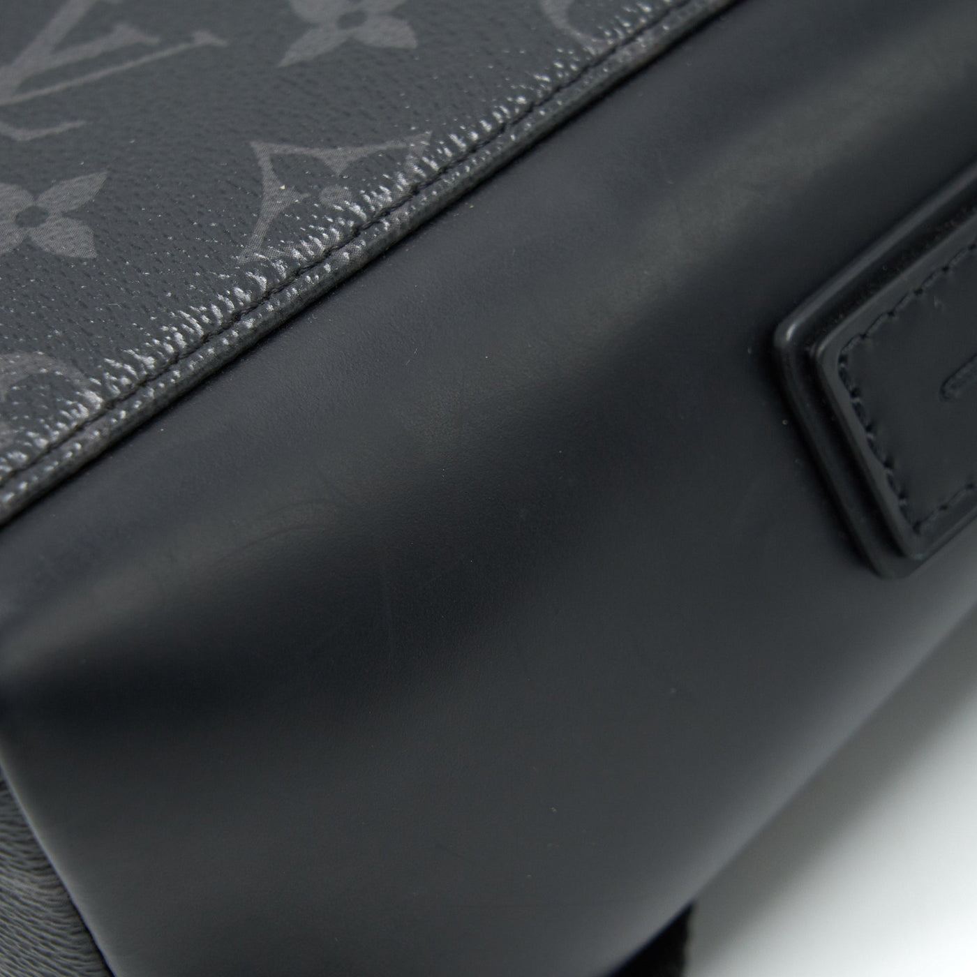 LOUIS VUITTON MESSENGER PM VOYAGER MONOGRAM