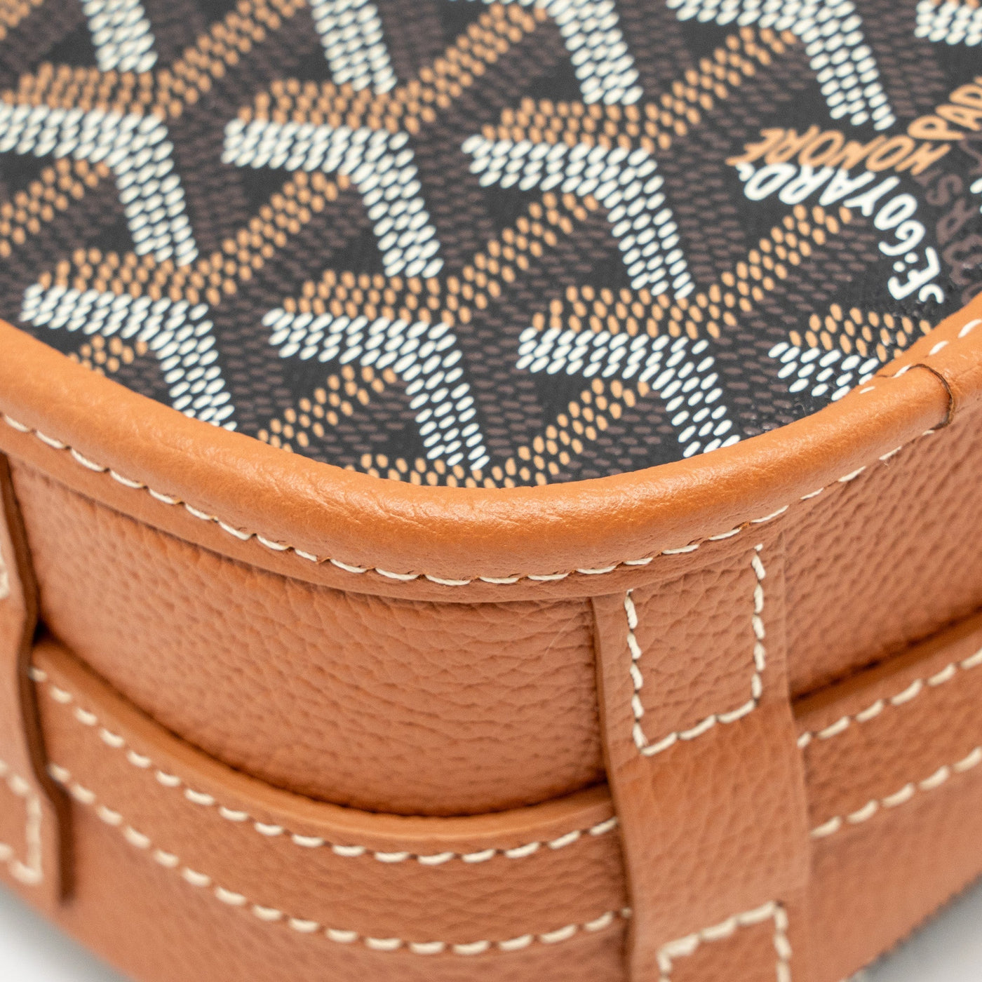 GOYARD BELVEDERE PM MESSENGER BAG GOYARDINE CANVAS / CALFSKIN BLACK/TAN SHW