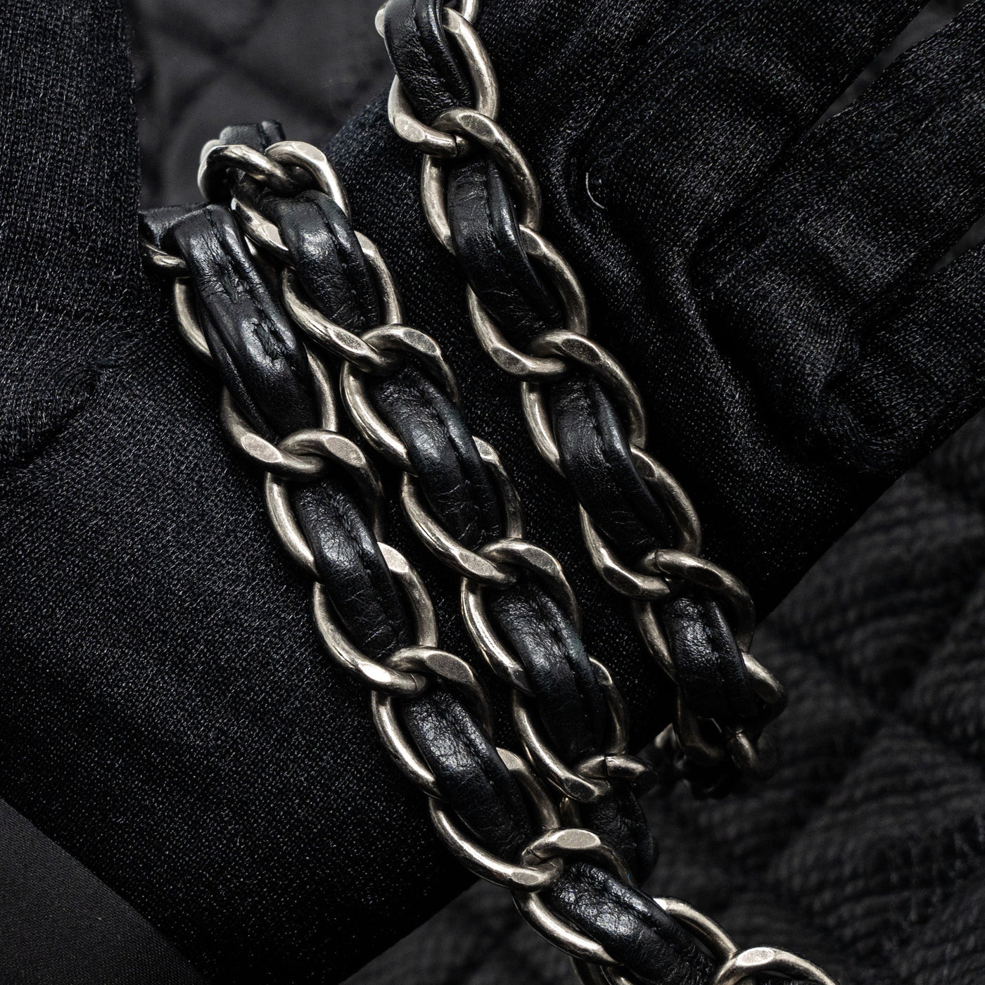 CHANEL XXL CLASSIC TRAVEL FLAP CALFSKIN BLACK RUTHENIUM HARDWARE