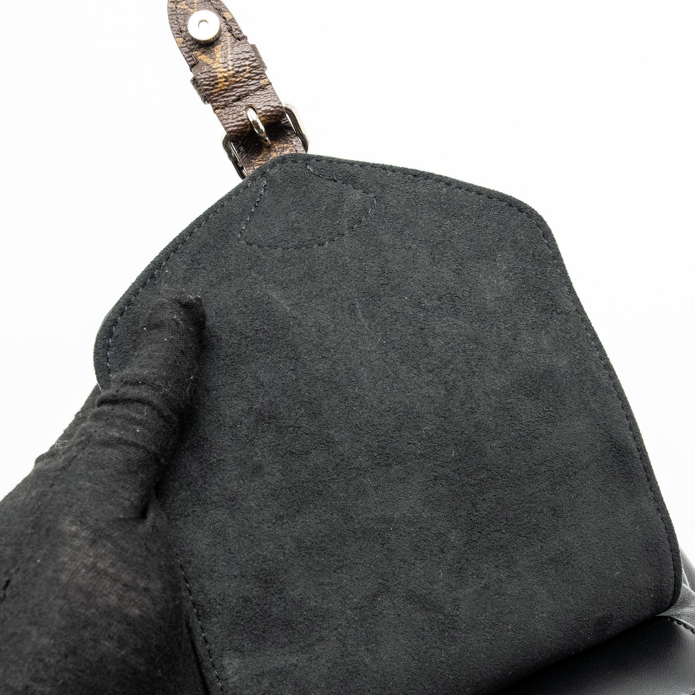 LOUIS VUITTON MONTSOURIS BACKPACK PM LAMBSKIN BLACK SHW
