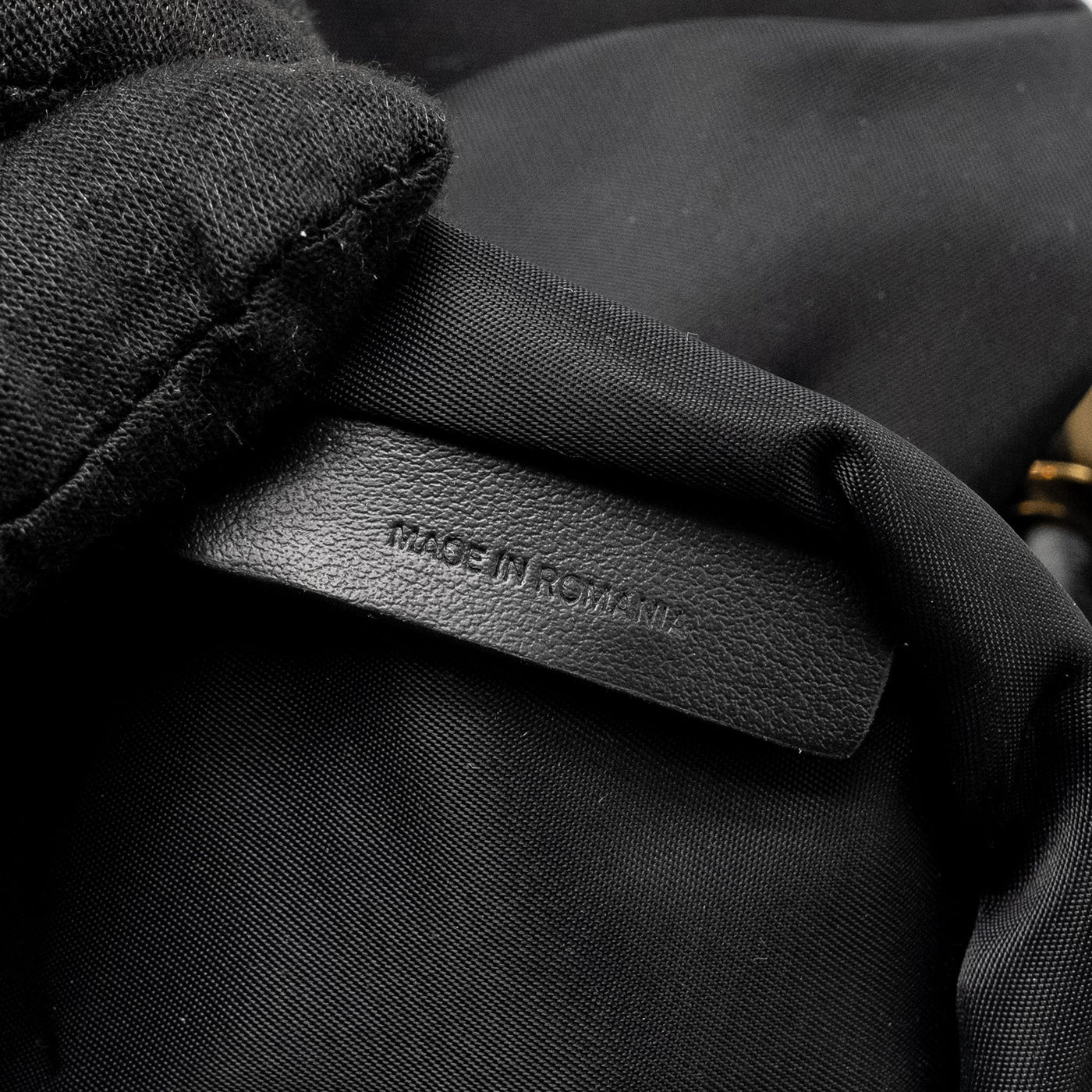 BURBERRY MEDIUM BACKPACK NYLON MULTICOLOUR GHW