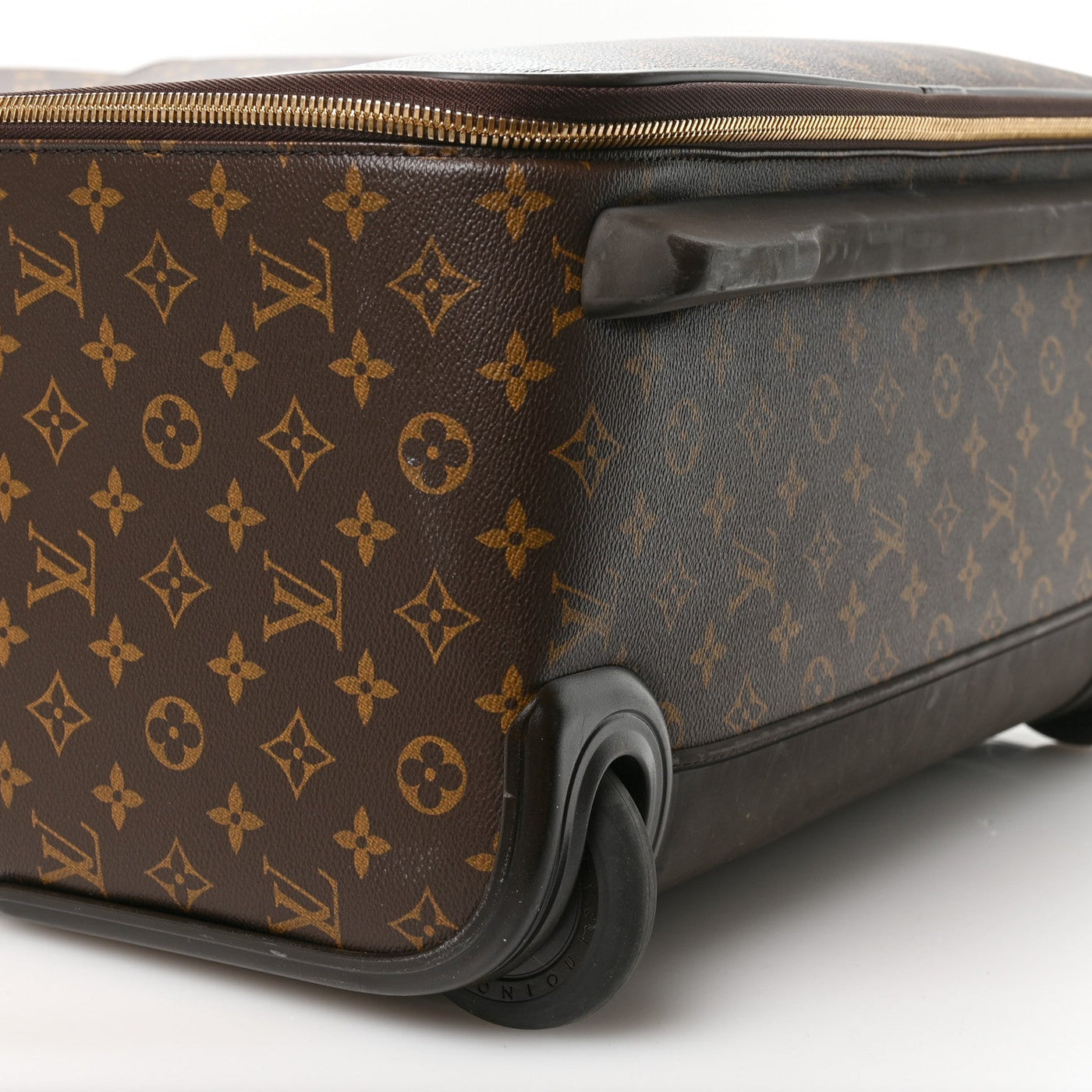 LOUIS VUITTON MONOGRAM PEGASE 65