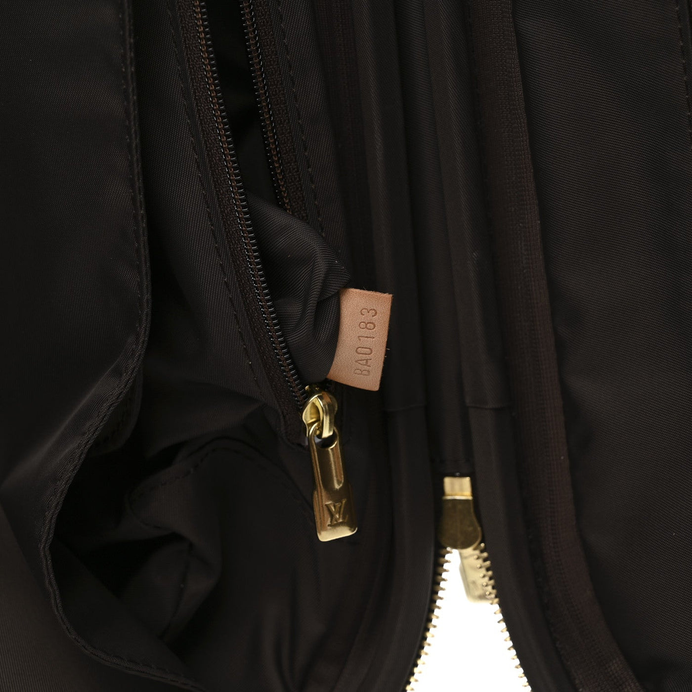 LOUIS VUITTON MONOGRAM ZEPHYR 55