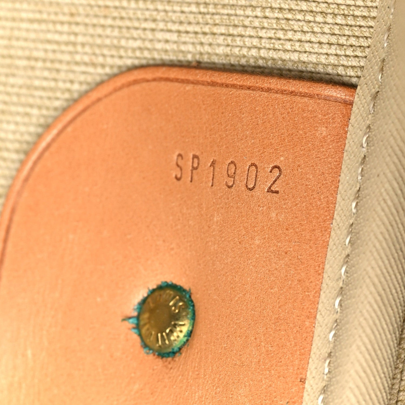 LOUIS VUITTON MONOGRAM SIRIUS 70