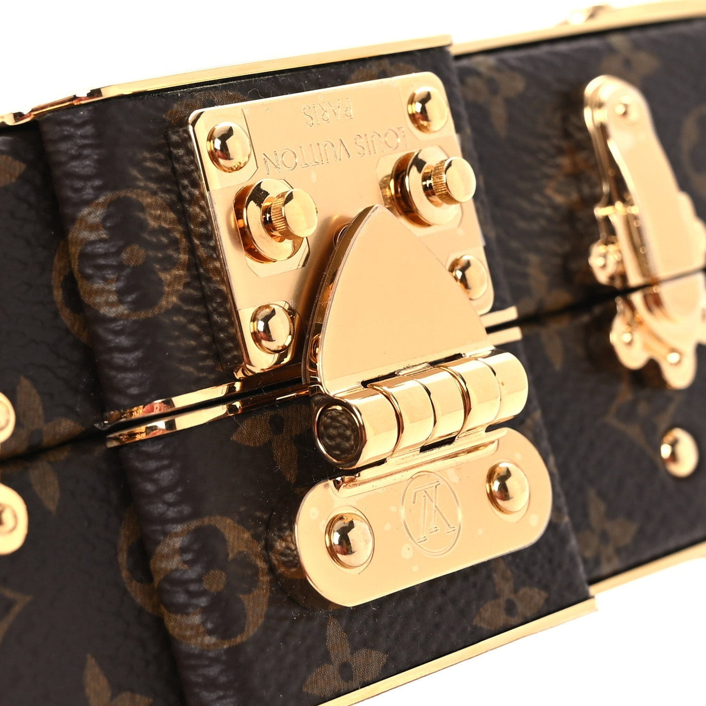 LOUIS VUITTON MONOGRAM PIC TRUNK